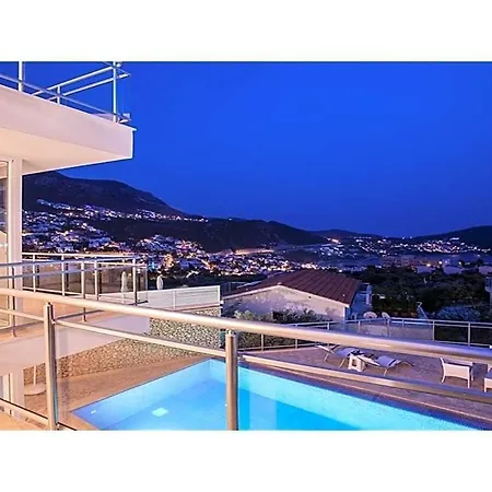 Willa Sleeps 6 Pool Air Con Wifi *