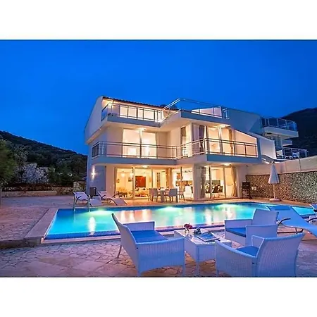 Sleeps 6 Pool Air Con Wifi * Kalkan