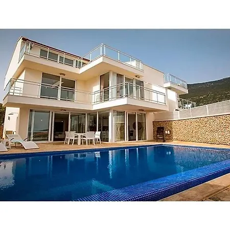 וילה Sleeps 6 Pool Air Con Wifi *