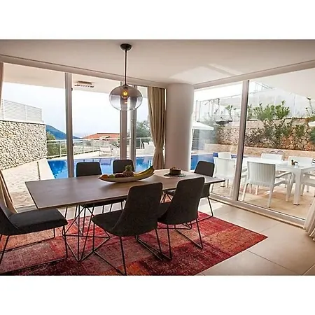 Villa Sleeps 6 Pool Air Con Wifi Kalkan